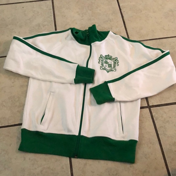 Boy jacket 🧥 - Picture 2 of 2